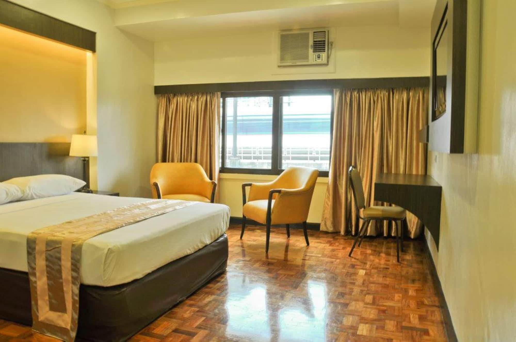 Richville Hotel Mandaluyong Exteriér fotografie