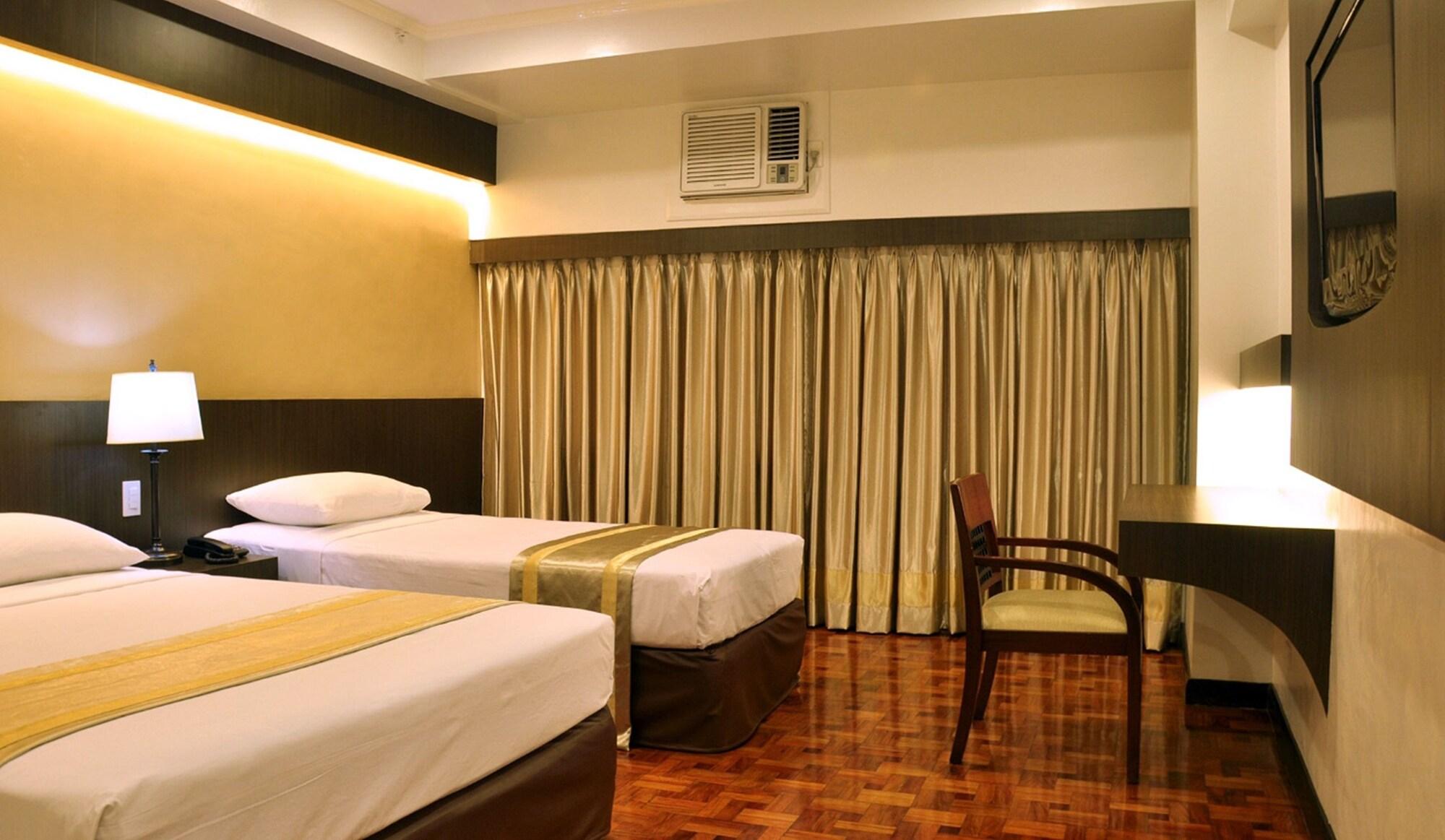 Richville Hotel Mandaluyong Exteriér fotografie