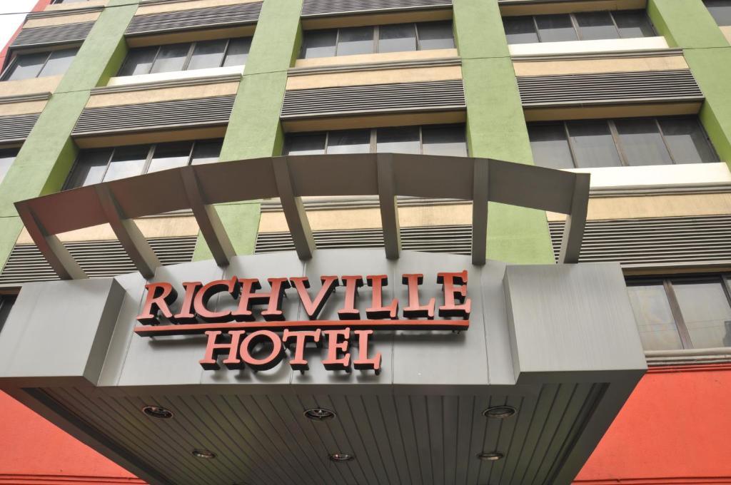 Richville Hotel Mandaluyong Exteriér fotografie