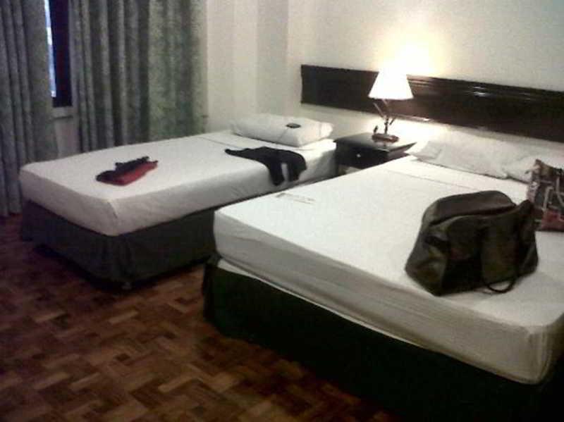 Richville Hotel Mandaluyong Exteriér fotografie